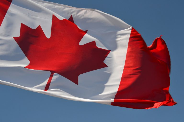 Policy and Development Risks: Lessons for Canada from the U.S. Experience